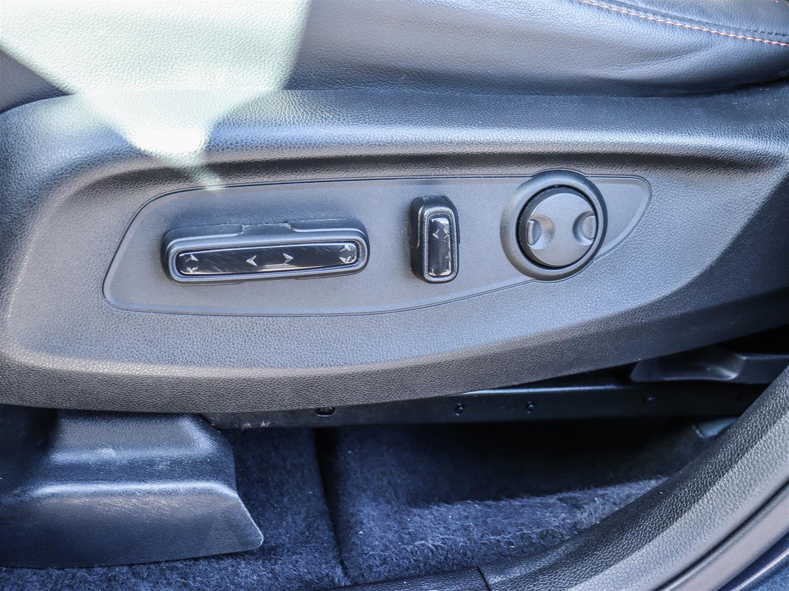 2023 Honda CR-V Hybrid Touring Ottawa & Gatineau - photo #5