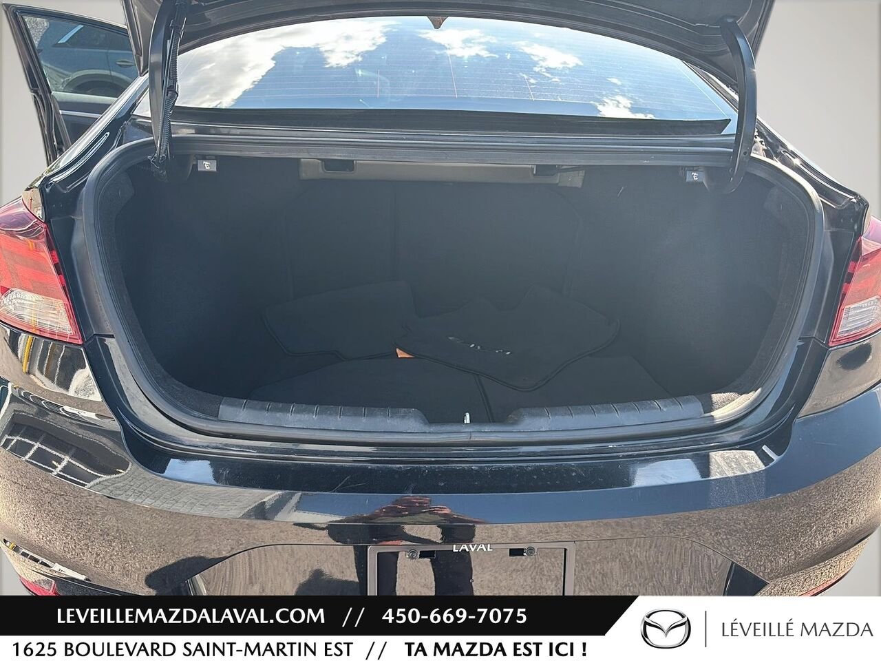 Hyundai Elantra Preferred 2019 Noir Laval - photo #8