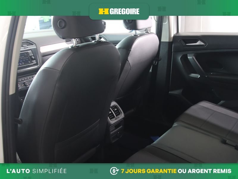 Volkswagen Tiguan 821796 | Comfortline AWD AUTO A/C MAGS CUIR CAM RECUL BLUET 2020 Blanc Laval - photo #23