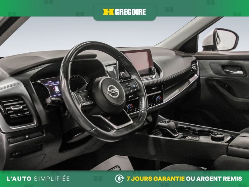 2021 Nissan Rogue White Saint-Eustache - photo #11