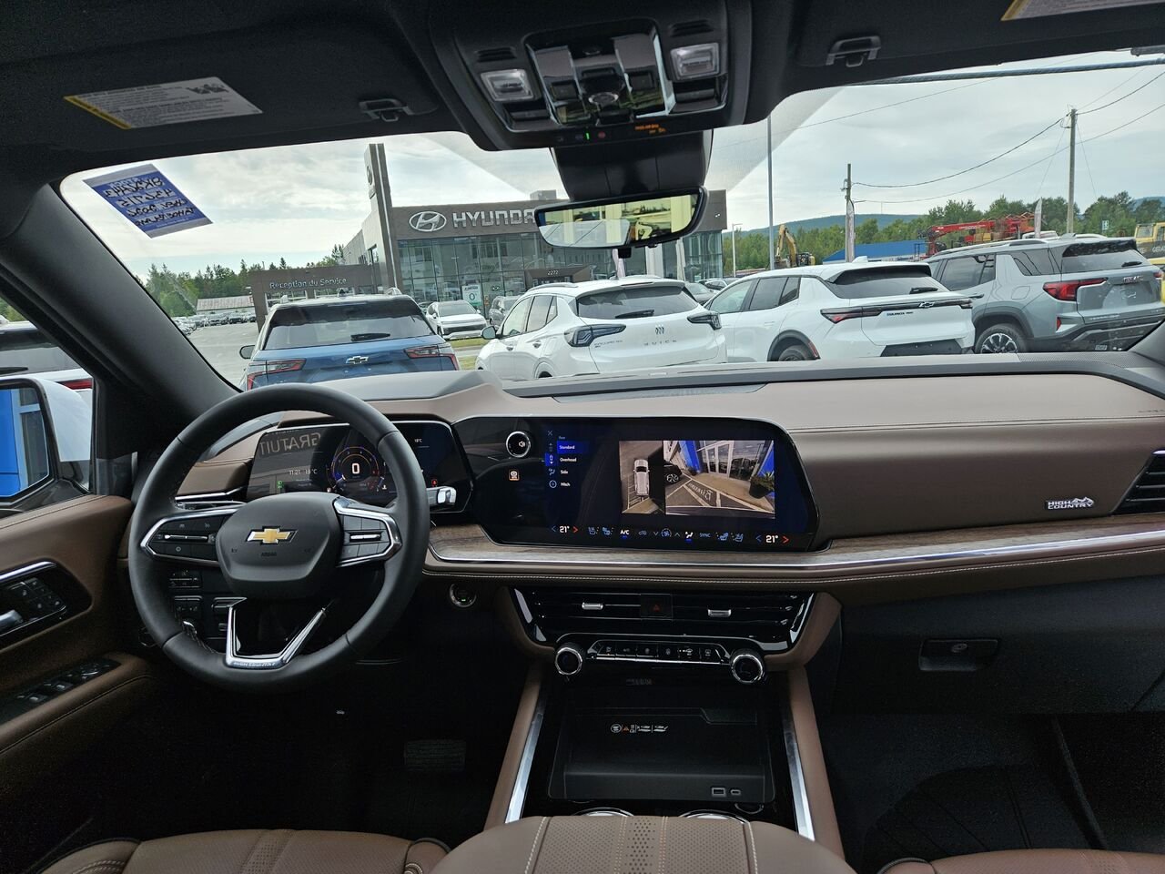 Chevrolet Tahoe High Country 4 portes 4RM 2026 Blanc polaire, triple couche Thetford Mines - photo #21