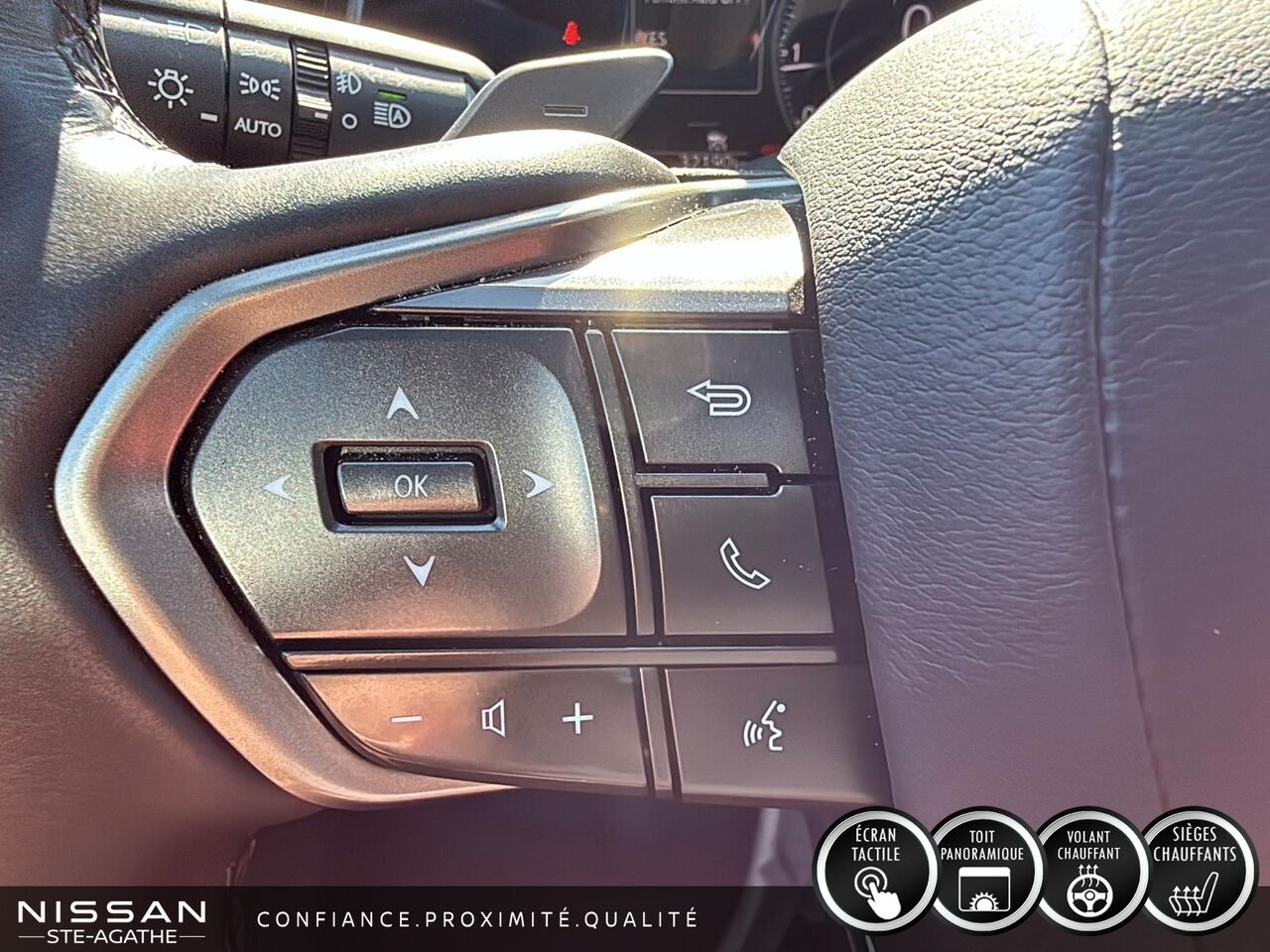 Lexus NX 350 | INTÉRIEUR ROUGE NULUXE | TOIT OUVRANT | AWD 2025 Noir Saint-Jérôme - photo #15