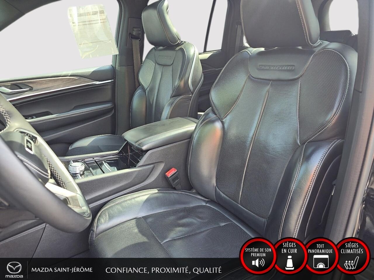 Jeep Grand Cherokee Overland | CUIR NAPPA | TOIT COMMANDVIEW 2 RANGÉES | SIÈGES VENTILÉS | 4X4 2023 Noir Saint-Jérôme - photo #16