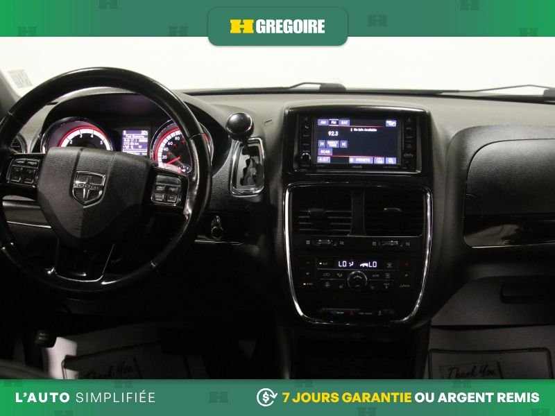 2020 Dodge GR Caravan Blue Laval - photo #18