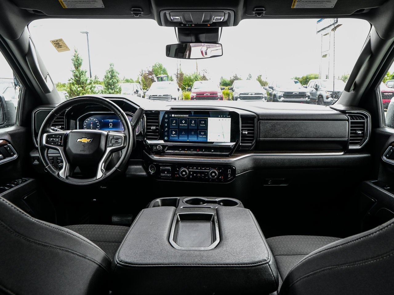 2025 Chevrolet Silverado 1500 4WD Crew Cab 147 LT White Sherwood Park - photo #27