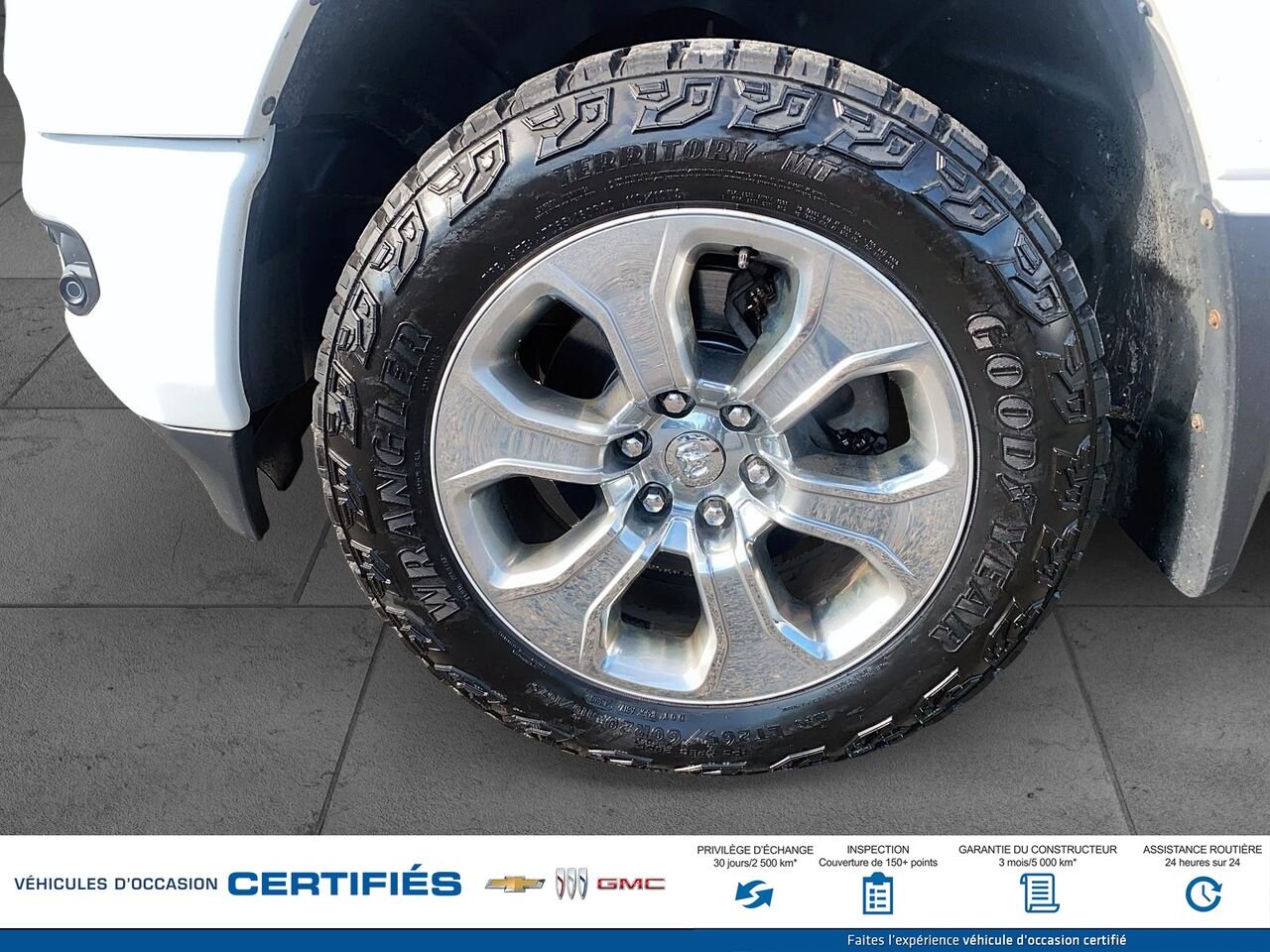 RAM 1500 BIG H Big Horn cabine d'équipe 4x4 caisse de 5 pi 7 po 2020 Blanc Montmagny - photo #8