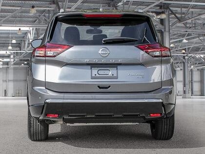 2025 Nissan Rogue 2-Tone Champagne Silver Metallic Blainville - photo #4