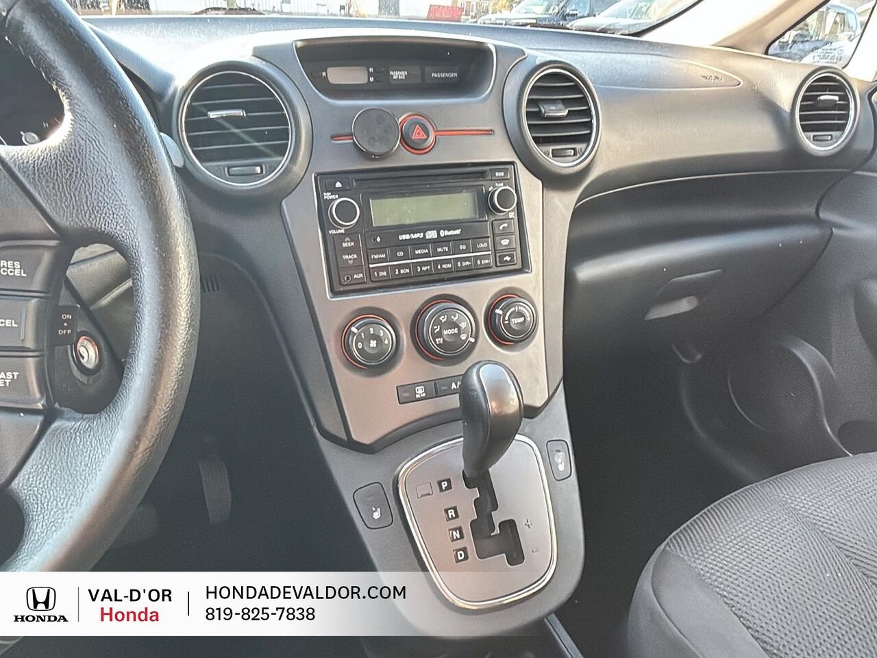 2012 Kia Rondo Familiale 4 portes, 4 cyl. en ligne, EX Silver Val-d'Or - photo #9