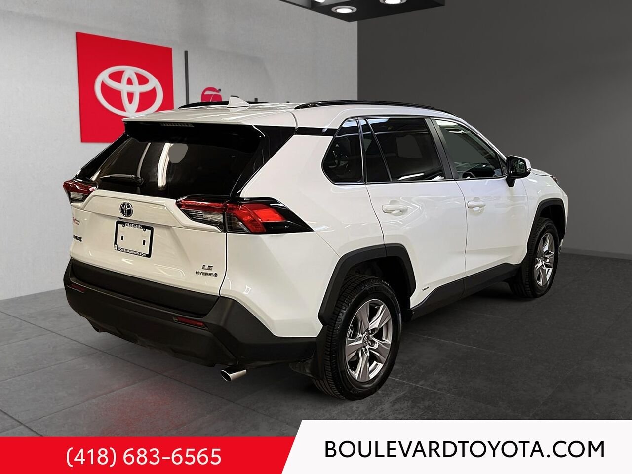 Toyota RAV4 Hybride 100742A-86 | LE, AWD 2022 Blanc Québec - photo #3