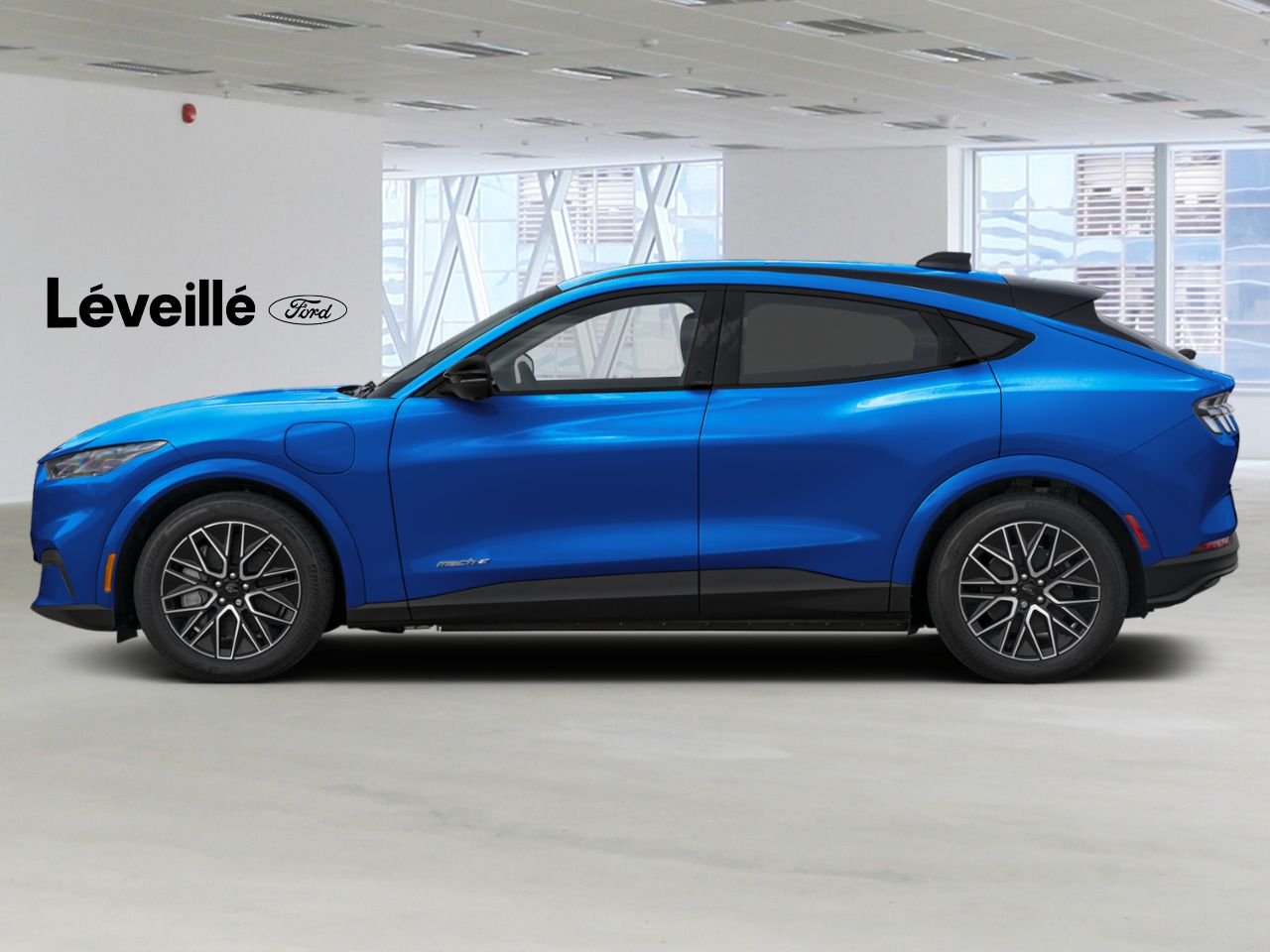 2026 Ford Mustang Mach-E Velocity Blue Metallic Saint-Jérôme - photo #2