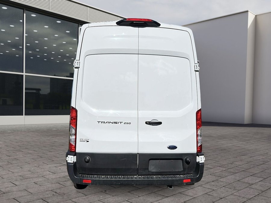 Ford Transit fourgon utilitaire T-250 PA toit surélevé 148 po PNBV de 9 070 lb 2025
