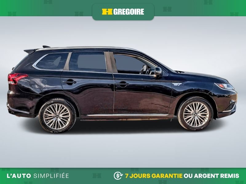 2020 Mitsubishi Outlander Plug-In Hybrid Black Saint-Eustache - photo #10