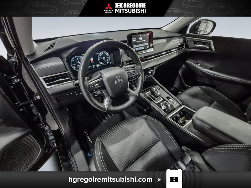 Mitsubishi Outlander PHEV 2023 Noir Blainville - photo #16