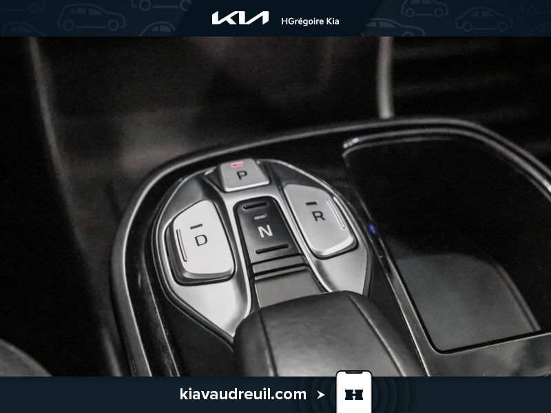 2020 Hyundai IONIQ White Blainville - photo #22