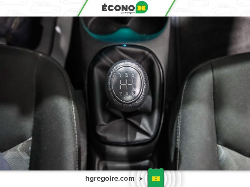 2016 Chevrolet Spark Green Vaudreuil-Dorion - photo #15