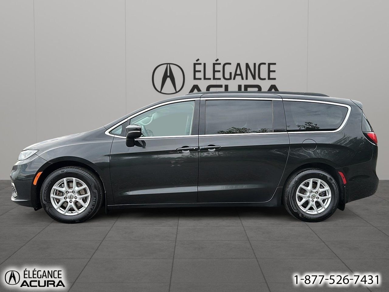 Chrysler Pacifica Touring L | A8787 2022 Noir Granby - photo #7