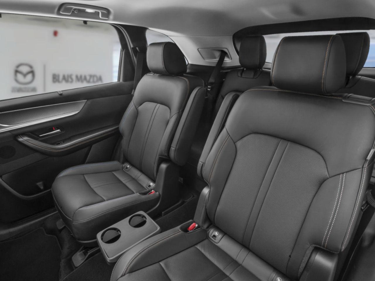 Photo 7 — Mazda CX-90 MHEV GT 2026