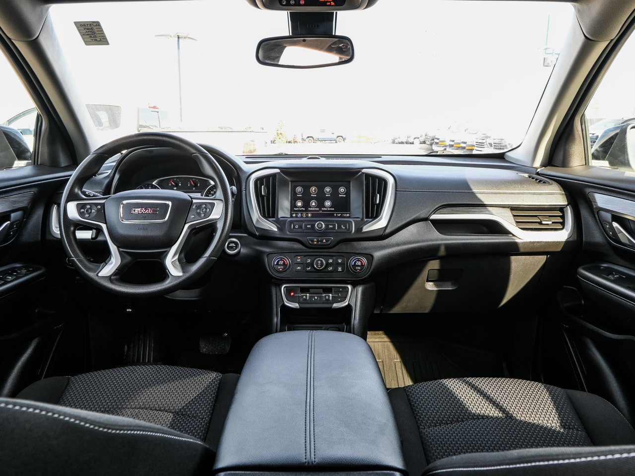 2024 GMC Terrain AWD 4dr SLE White Sherwood Park - photo #28