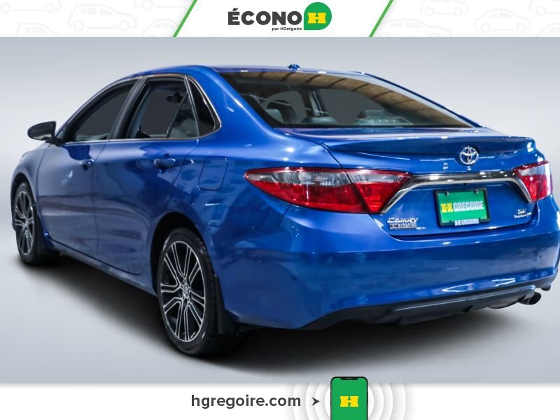 2016 Toyota Camry Blue Saint-Eustache - photo #5
