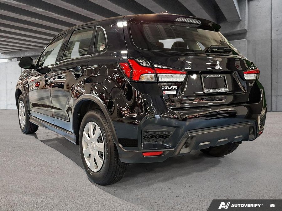 2026 Mitsubishi RVR ES Black