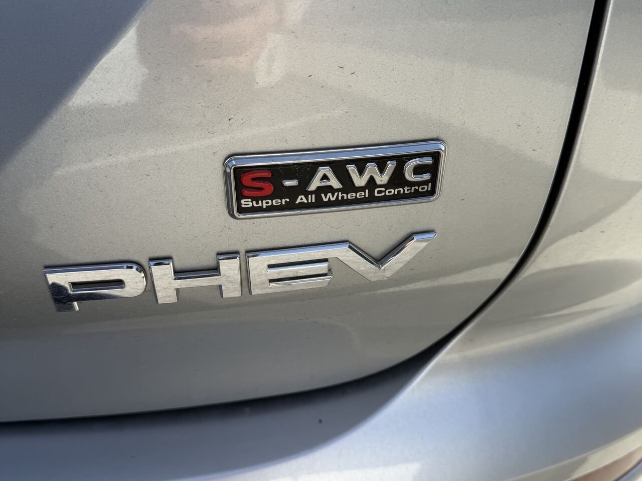 Mitsubishi Outlander PHEV SE S-AWC 2025 Argent Châteauguay - photo #23