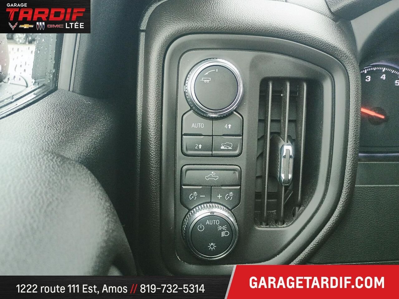 GMC SIERRA 1500 4WD CREW CAB PICKUP 06470A 2024 Amos - photo #14