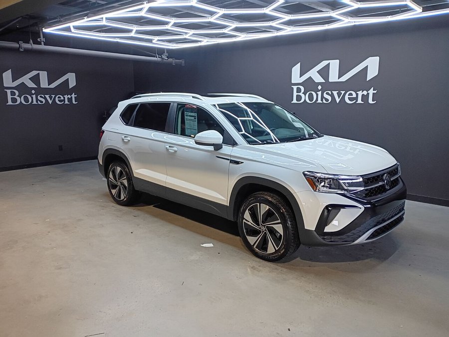 Volkswagen Taos Highline 4MOTION 2024 Blanc