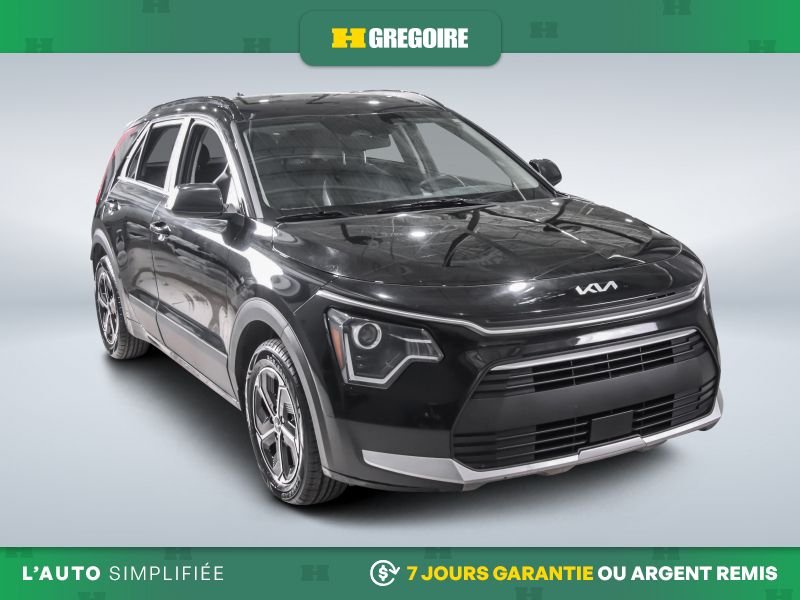 Kia Niro EX AUTO A/C MAGS CUIR NAV CAM RECUL BLUETOOTH 2024 Noir