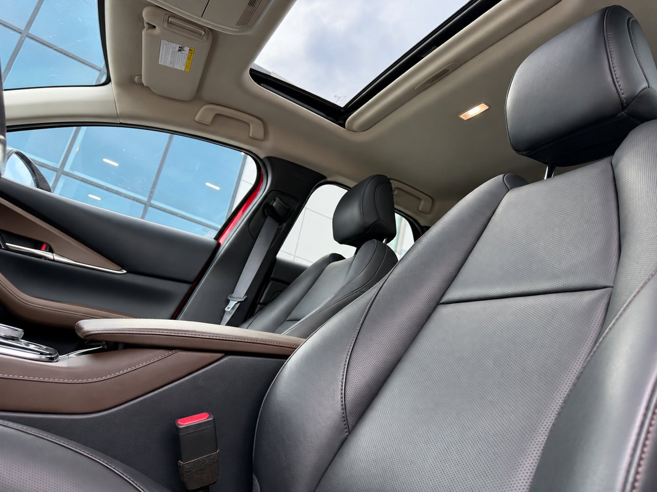 2023 MAZDA CX-30 Red Châteauguay - photo #6
