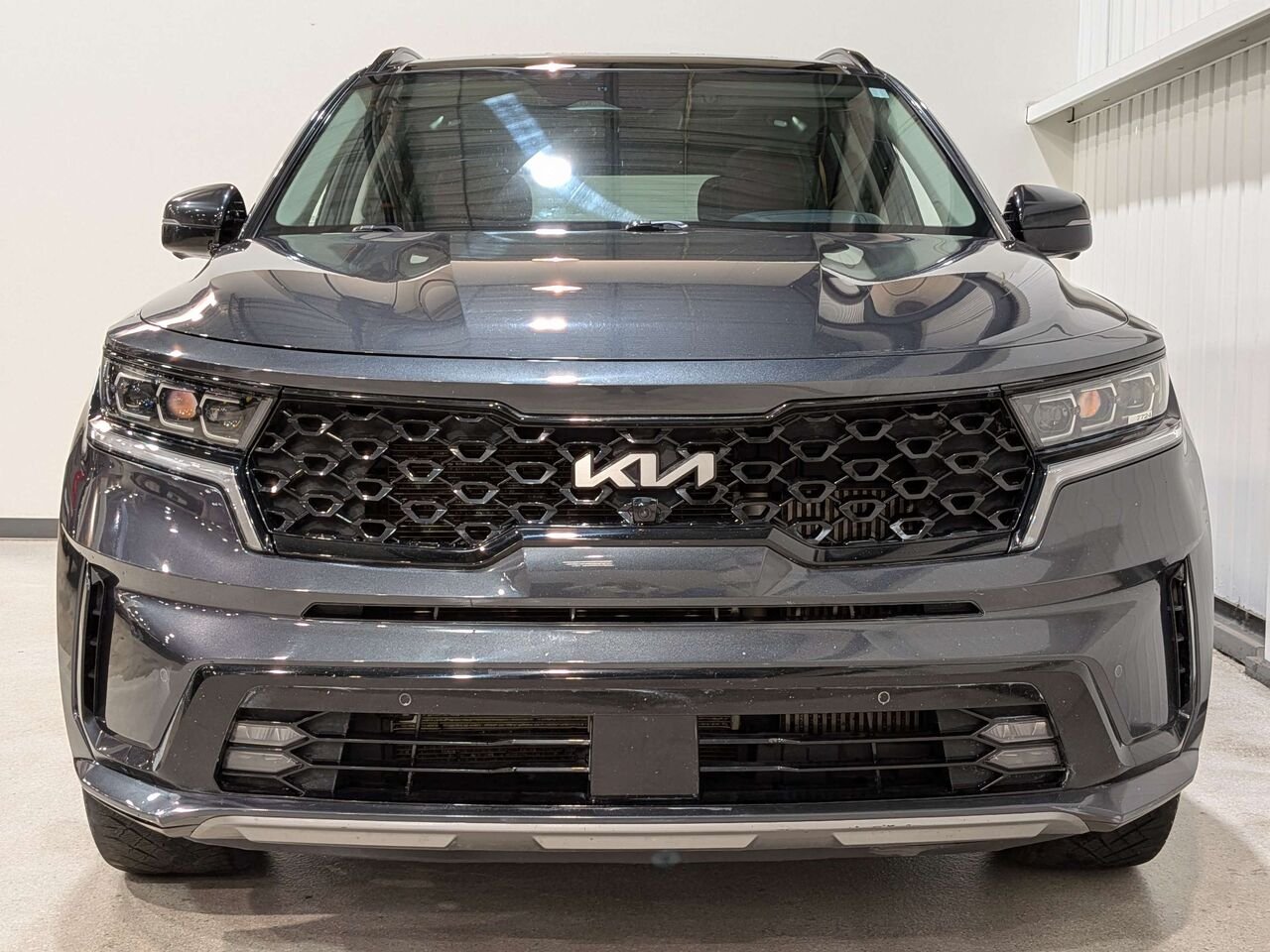 2022 Kia Sorento SX AWD w/Burgundy Leather Grey Val-David - photo #3