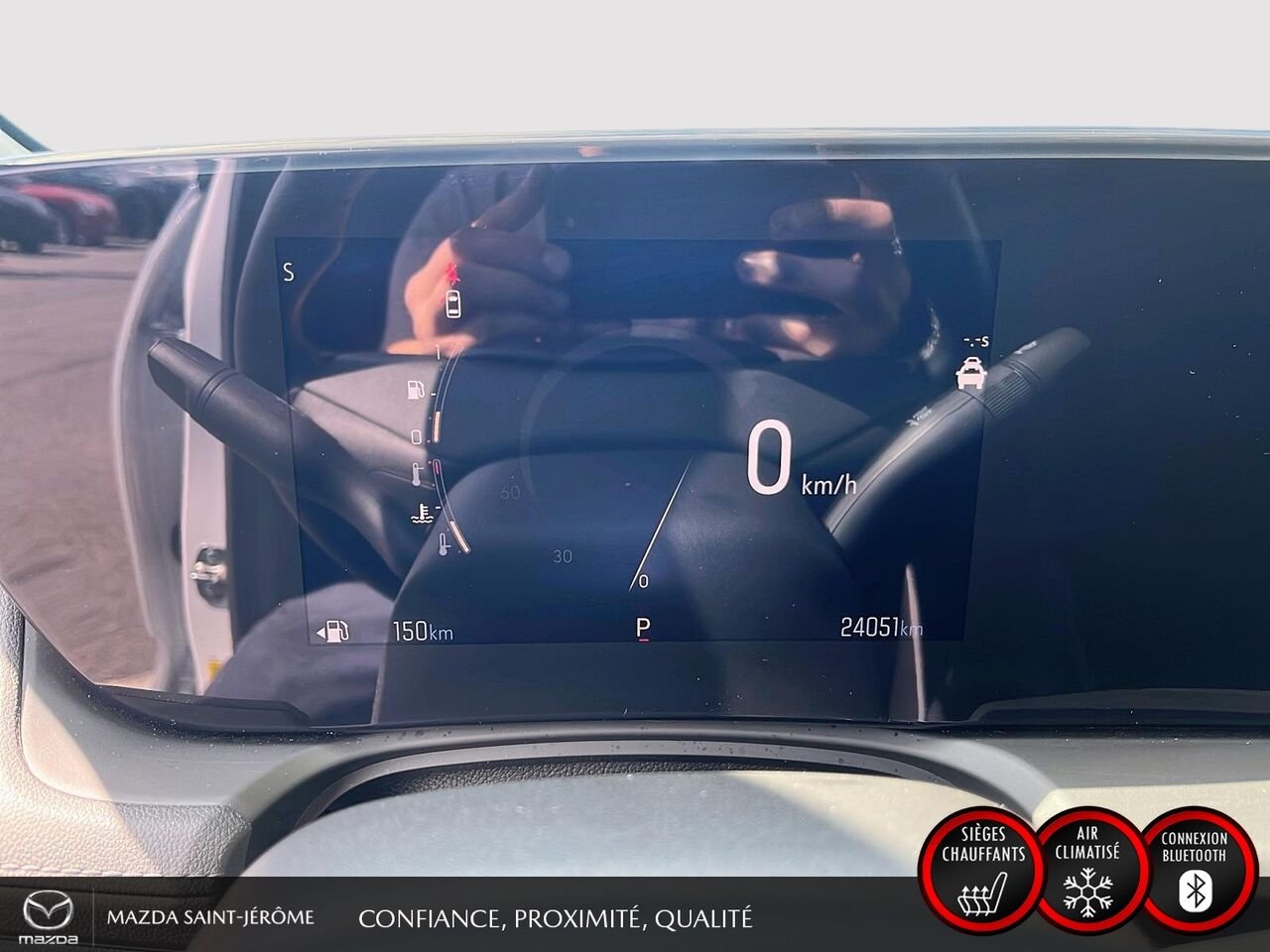 2024 Buick Encore GX White Ste-Agathe des Monts - photo #15