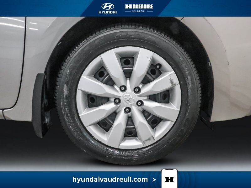 Toyota Corolla YA926 | 4dr Sdn CVT LE 2015 Beige Laval - photo #30