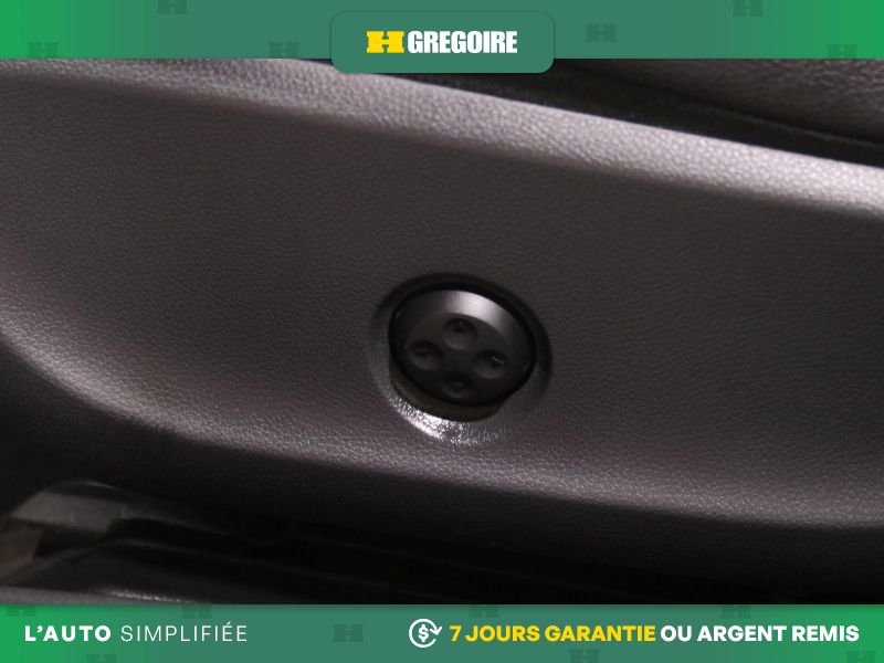 Mercedes Benz GLA 2019 Argent Laval - photo #18