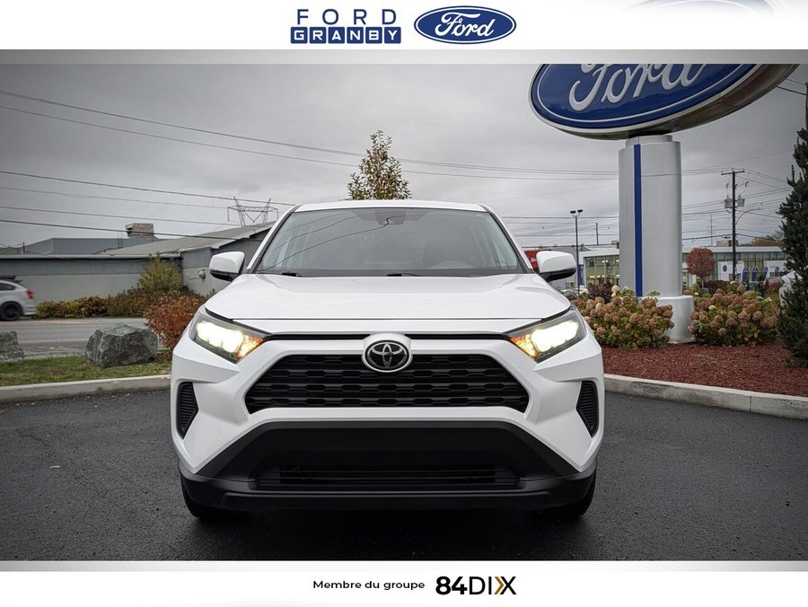 2023 Toyota RAV4 LE TI White