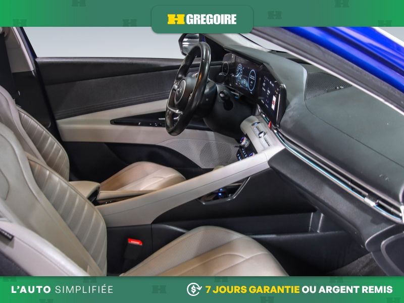 Hyundai Elantra 729100 | LUXURY HYBRIDE AUTO A/C CUIR TOIT NAV CAM RECULE 2023 Bleu Laval - photo #29