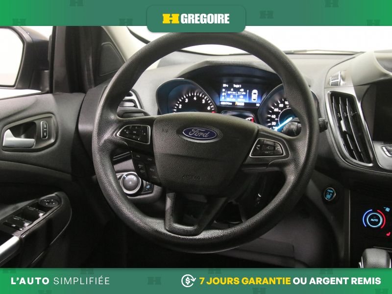 2019 Ford Escape Blue Saint-Eustache - photo #19