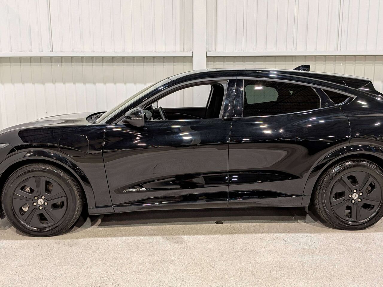 2023 Ford Mustang Mach-E California Route 1 AWD Black Val-David - photo #4