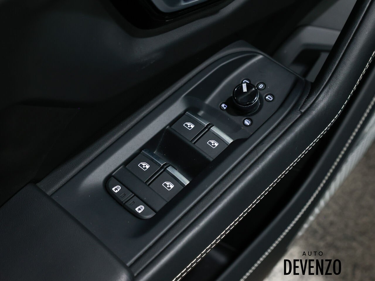 2022 Lamborghini Urus White Saint-Eustache - photo #12