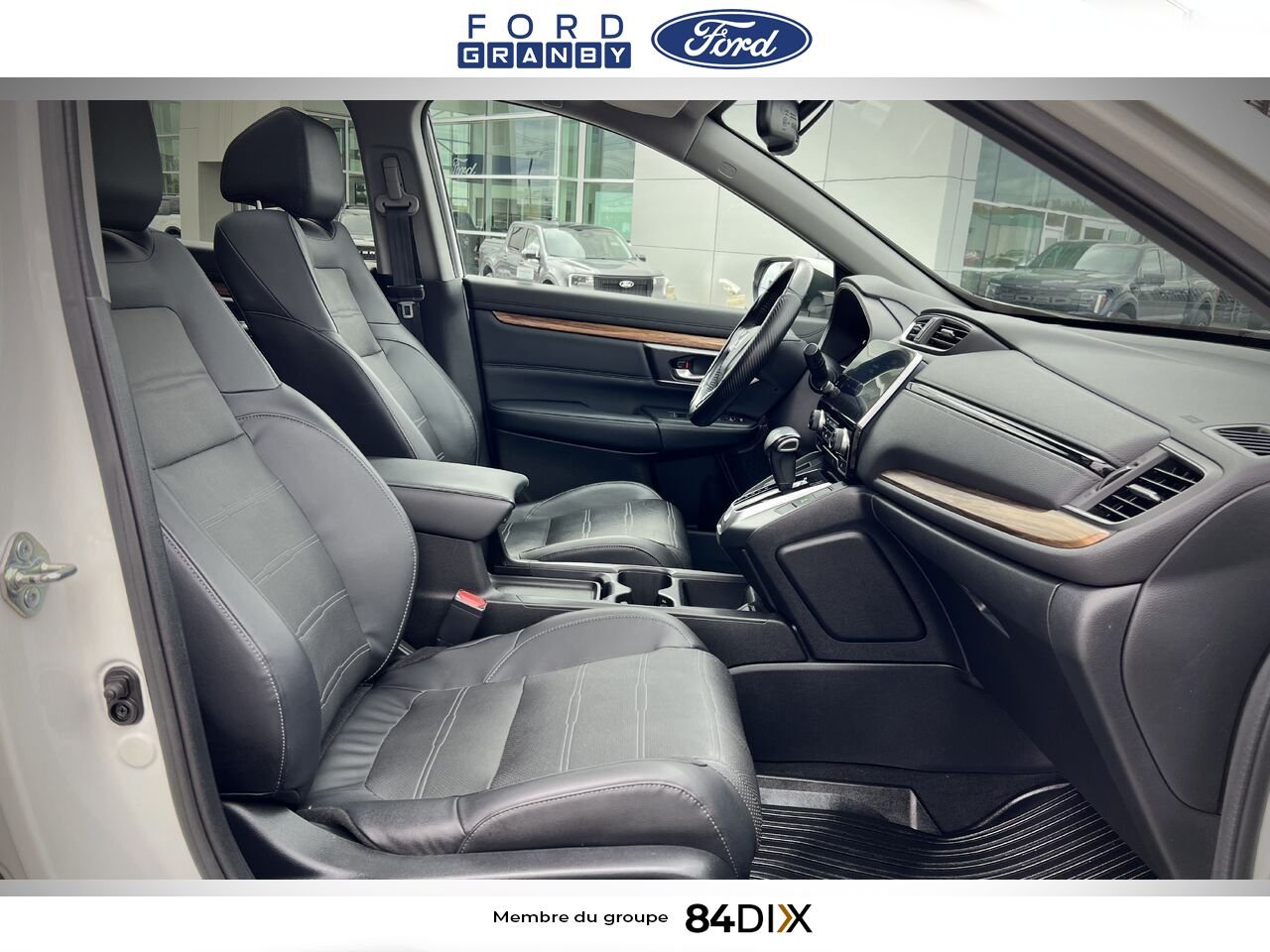 2017 Honda CR-V Touring White Granby - photo #25