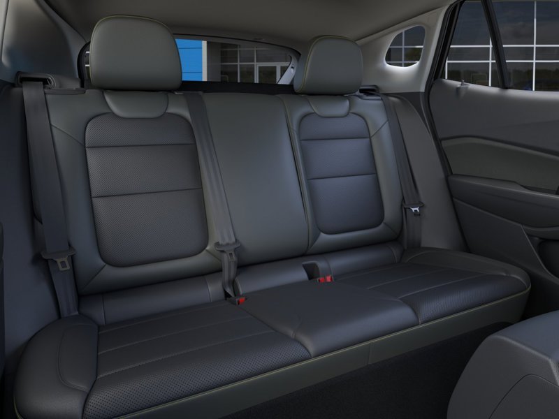 CHEVROLET Trax ACTIV 4 portes TA 2026 BLANC SOMMET Sherbrooke - photo #16