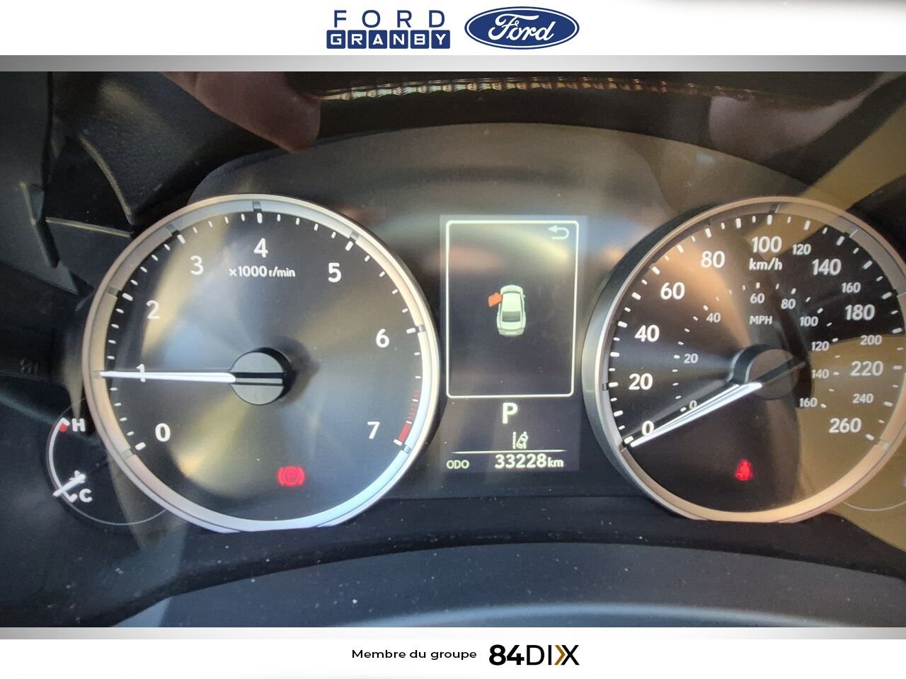 Lexus IS 2023 Argent Granby - photo #19