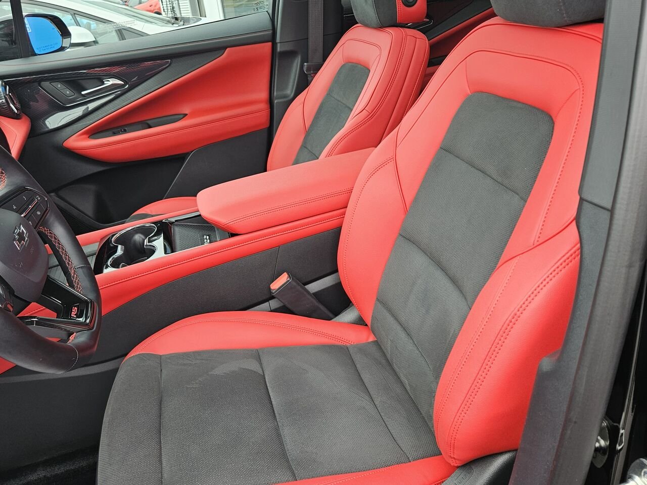 2026 Chevrolet Blazer EV RS 4 portes TI Black Thetford Mines - photo #13