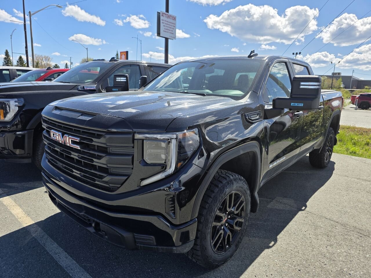 GMC Sierra 1500 Pro 2026 Noir Rouyn-Noranda - photo #1