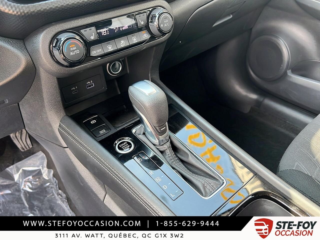 2024 Nissan Kicks SV White Québec - photo #14