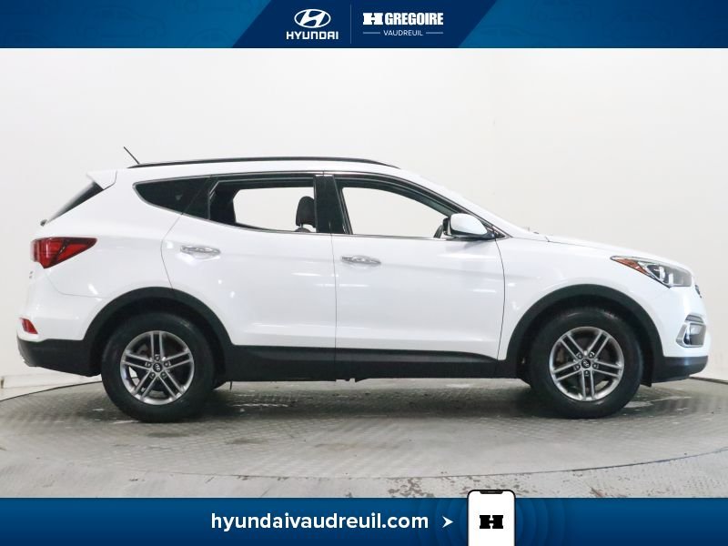 Hyundai Santa Fe 2018 Blanc Laval - photo #12