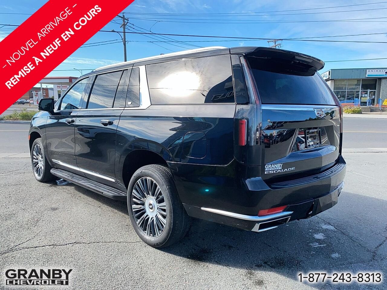 2023 Cadillac Escalade ESV Luxe 4 portes 4RM | G3887 Black Granby - photo #6