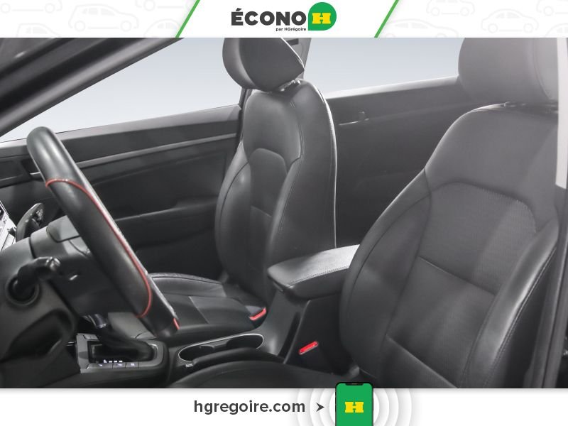 2018 Hyundai Elantra Black Blainville - photo #15