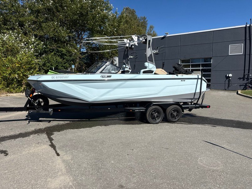 SUPER NAUTIQUE GS22 2023 Beige Ste-Agathe des Monts - photo #0