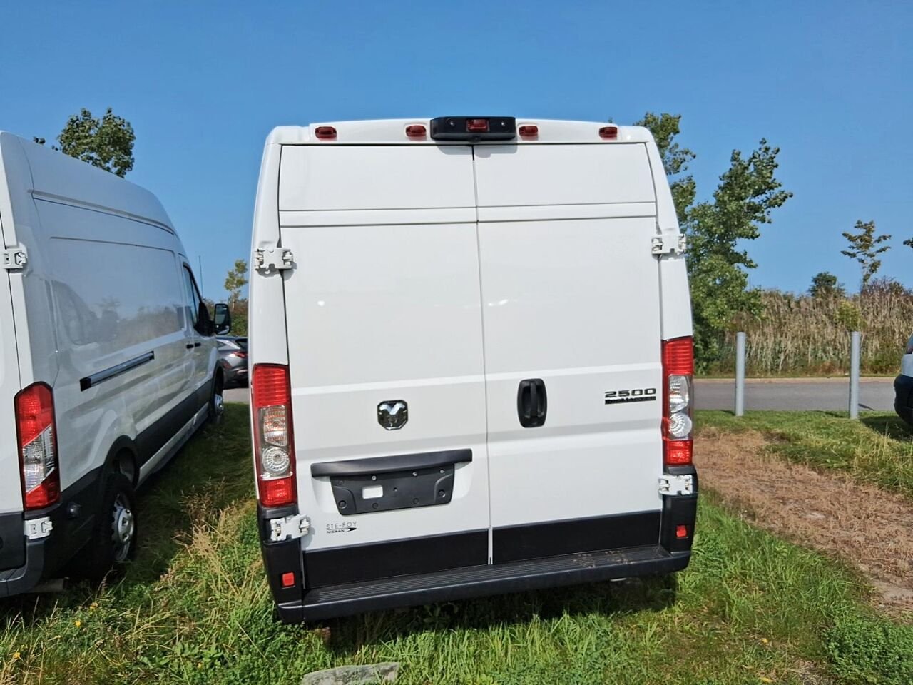 2025 Ram ProMaster fourgonnette utilitaire White Québec - photo #2