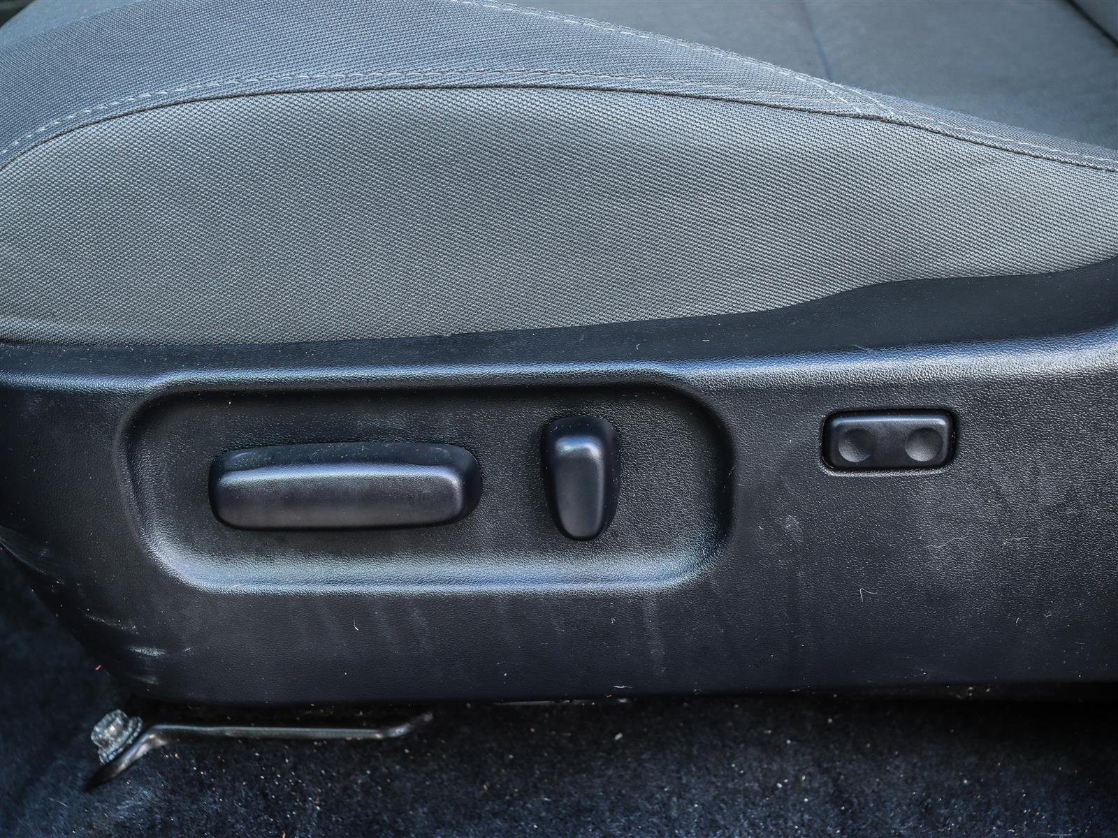 2022 Toyota Tacoma Ottawa & Gatineau - photo #5